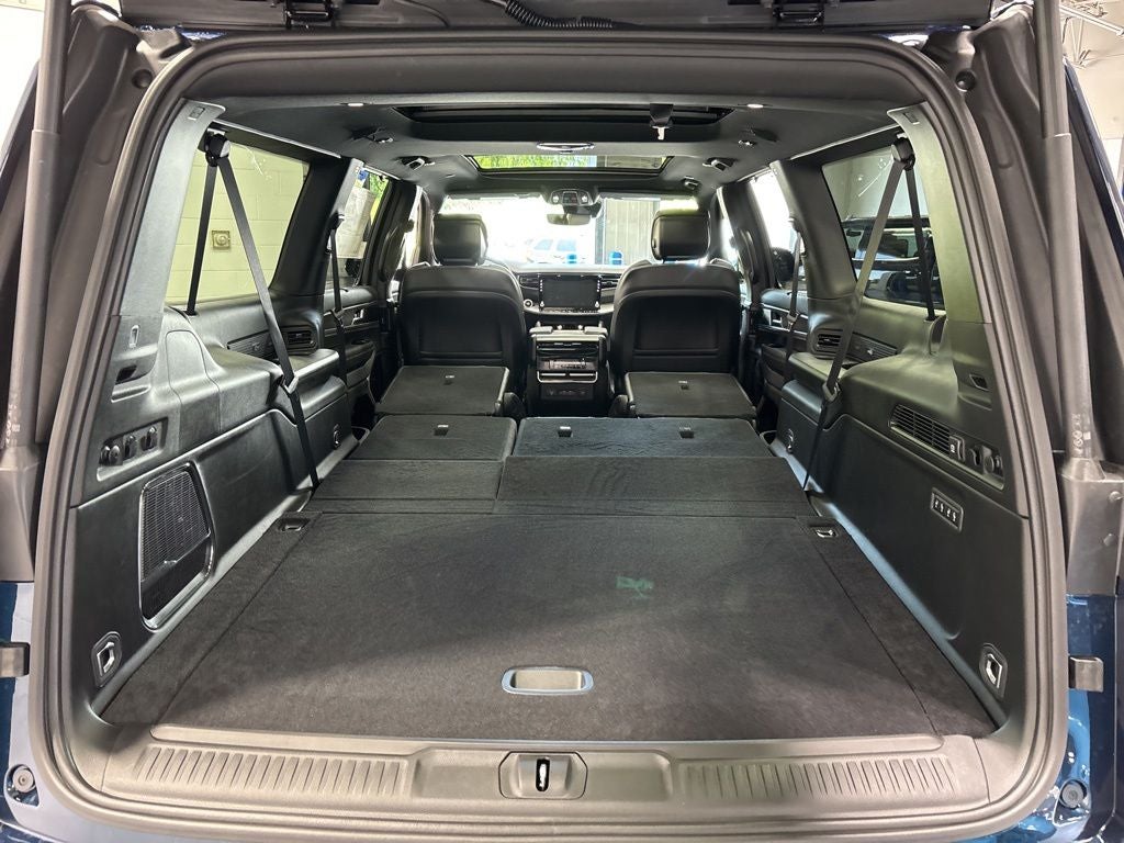 2026 Jeep Grand Wagoneer L GRAND WAGONEER L LIMITED RESERVE 4X4