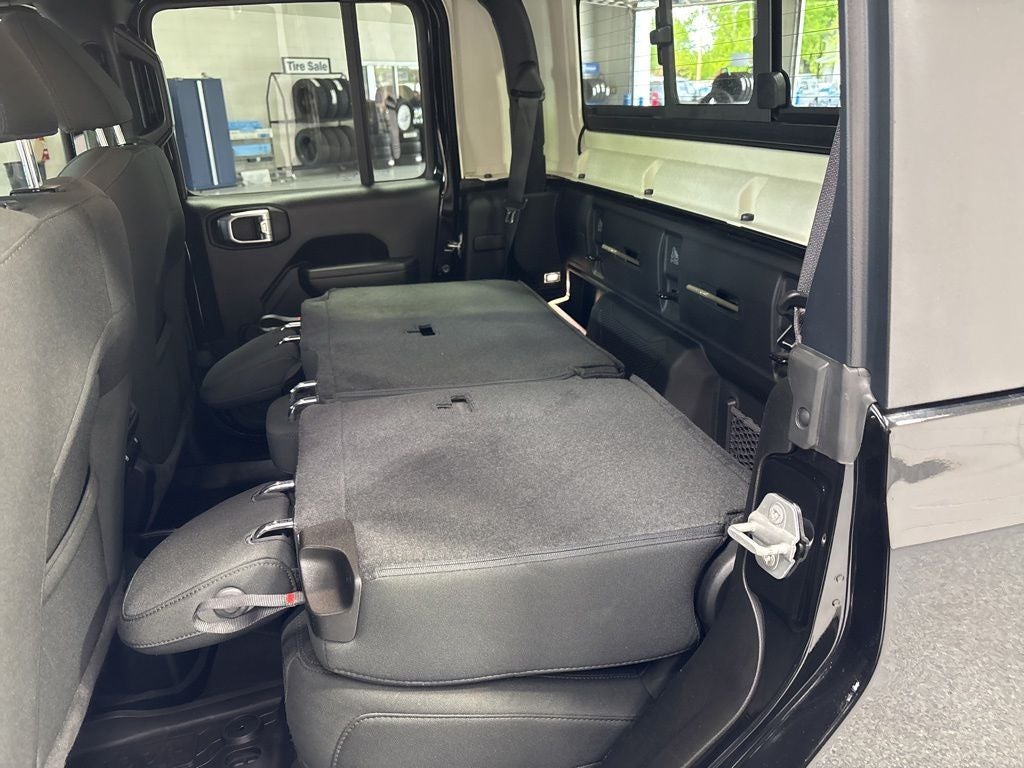 2023 Jeep Gladiator Sport S 4x4