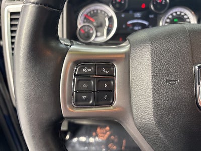 2024 RAM 1500 Classic Warlock Crew Cab 4x4 5'7' Box