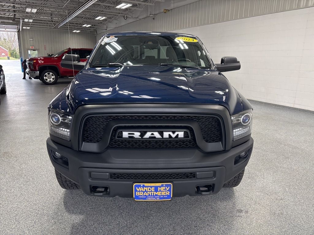 2024 RAM 1500 Classic Warlock Crew Cab 4x4 5'7' Box