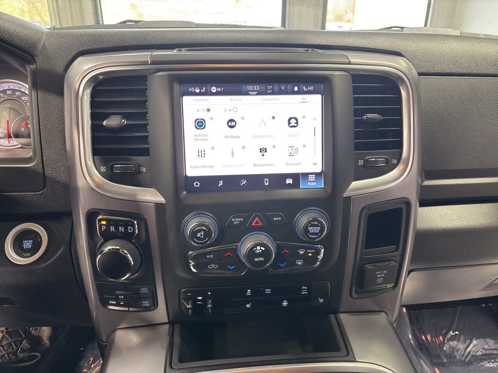 2024 RAM 1500 Classic Warlock Crew Cab 4x4 5'7' Box