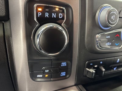 2024 RAM 1500 Classic Warlock Crew Cab 4x4 5'7' Box