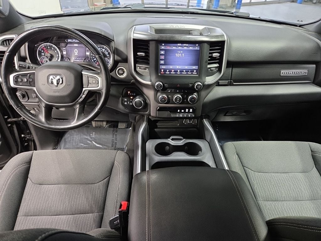 2021 RAM 1500 Big Horn Quad Cab 4x4 6'4' Box