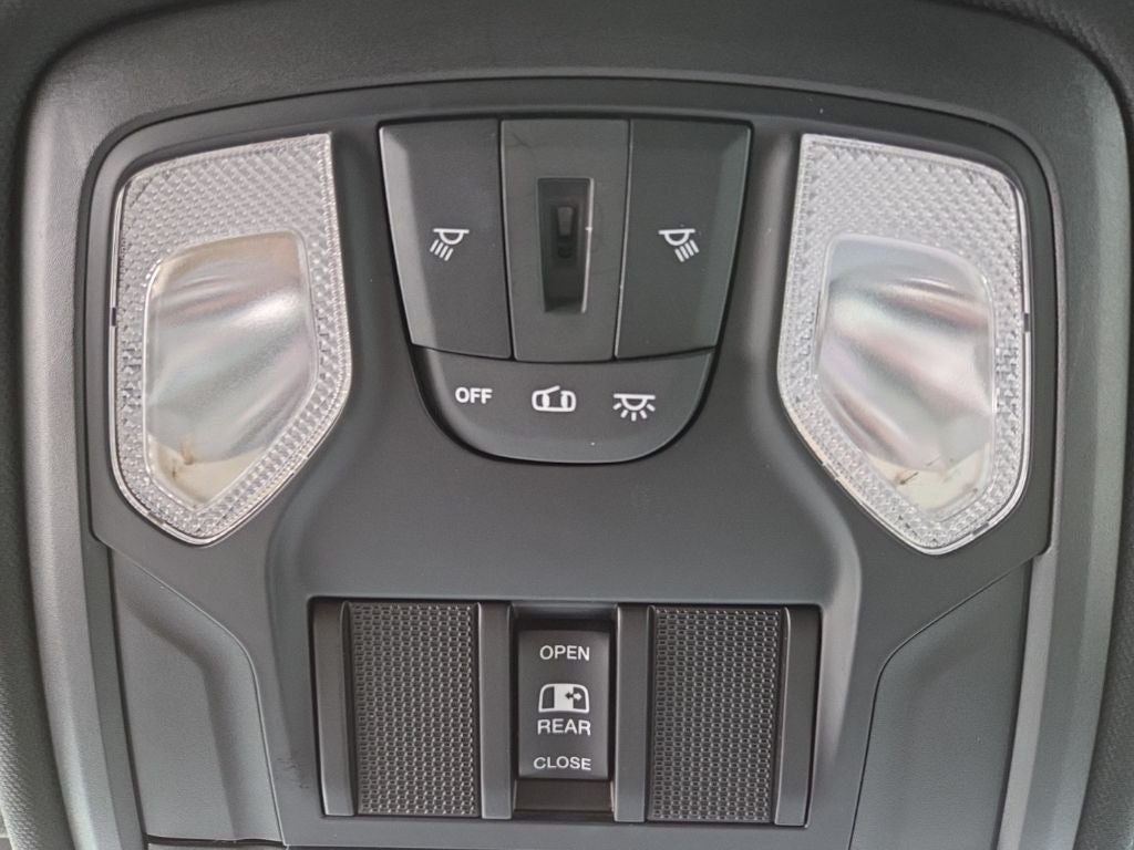 2021 RAM 1500 Big Horn Quad Cab 4x4 6'4' Box