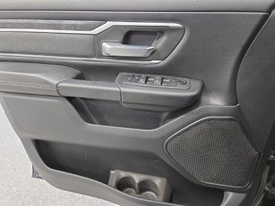 2021 RAM 1500 Big Horn Quad Cab 4x4 6'4' Box