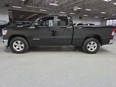 2021 RAM 1500 Big Horn Quad Cab 4x4 6'4' Box