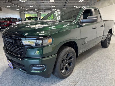 2026 RAM 1500 RAM 1500 EXPRESS QUAD CAB 4X4 6'4' BOX