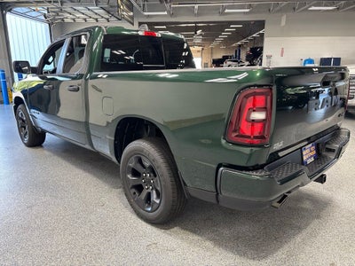 2026 RAM 1500 RAM 1500 EXPRESS QUAD CAB 4X4 6'4' BOX