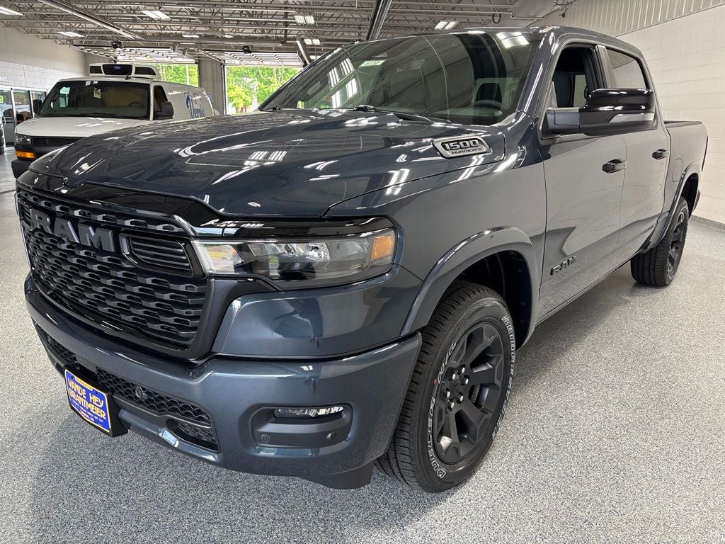 2026 RAM 1500 RAM 1500 BIG HORN CREW CAB 4X4 5'7' BOX