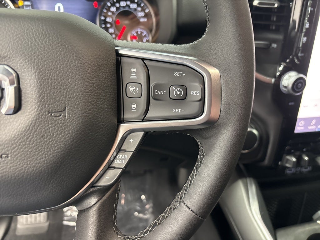 2026 RAM 1500 RAM 1500 BIG HORN CREW CAB 4X4 5'7' BOX