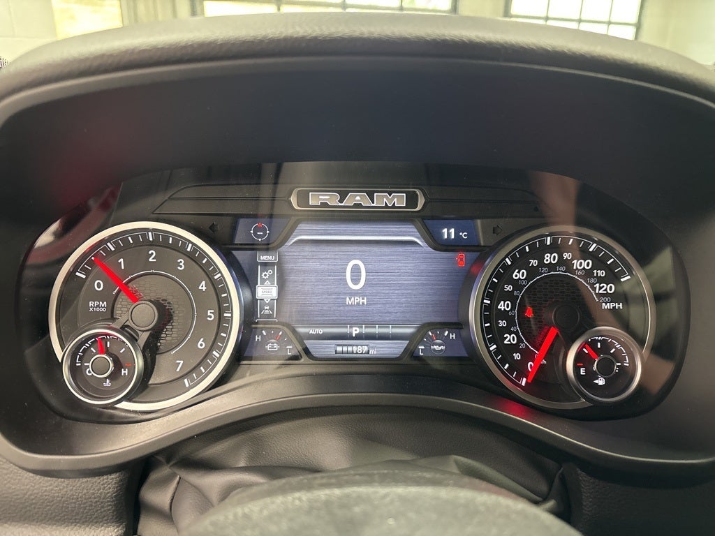 2026 RAM 1500 RAM 1500 BIG HORN CREW CAB 4X4 5'7' BOX