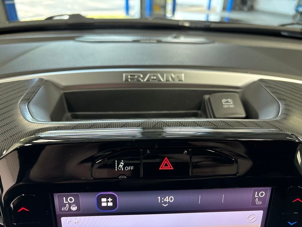 2027 RAM 1500 RAM 1500 BIG HORN CREW CAB 4X4 5'7' BOX