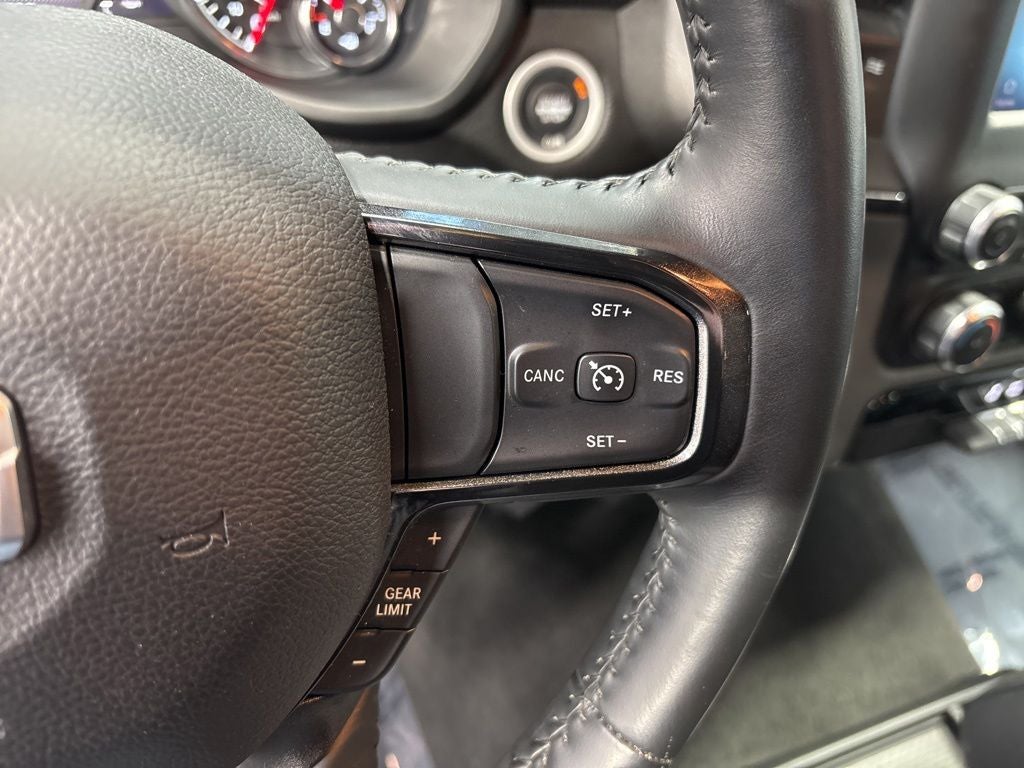 2023 RAM 1500 Big Horn Crew Cab 4x4 5'7' Box