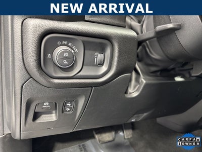 2023 RAM 1500 Big Horn Crew Cab 4x4 5'7' Box