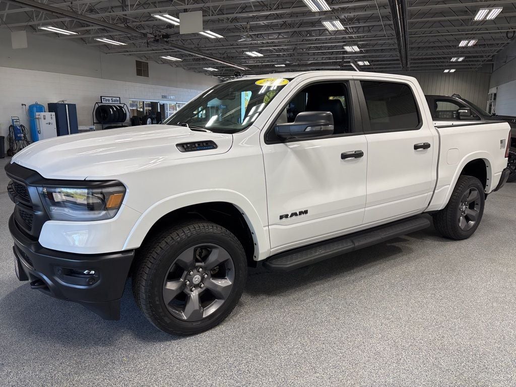 2023 RAM 1500 Big Horn Crew Cab 4x4 5'7' Box