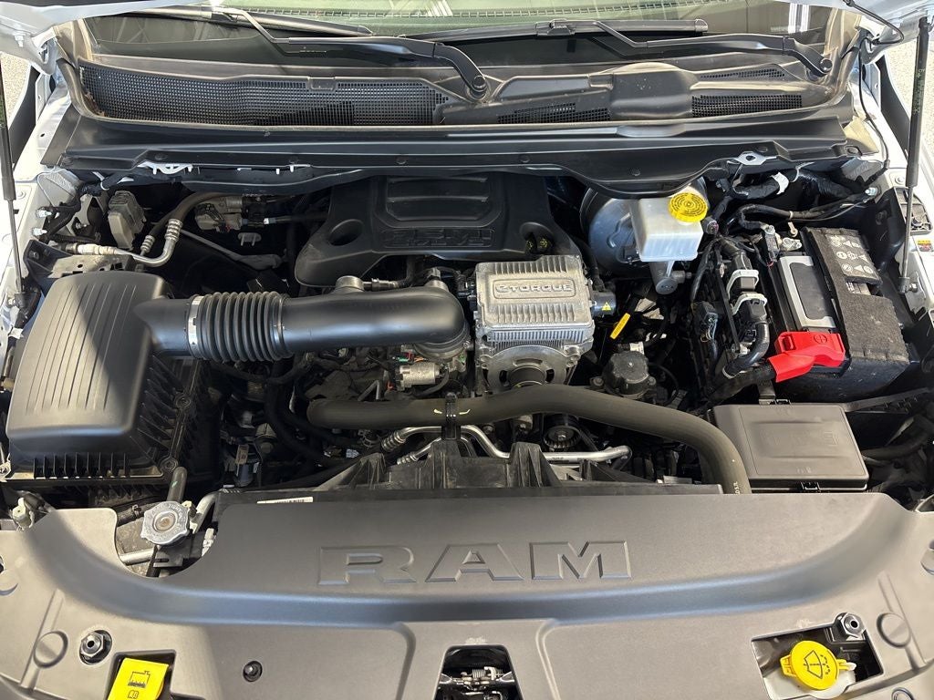 2023 RAM 1500 Big Horn Crew Cab 4x4 5'7' Box