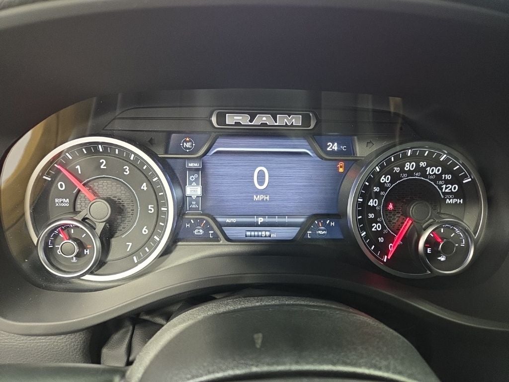 2026 RAM 1500 RAM 1500 BIG HORN CREW CAB 4X4 5'7' BOX