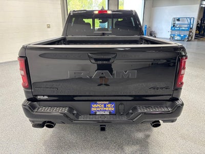2027 RAM 1500 RAM 1500 BIG HORN CREW CAB 4X4 5'7' BOX