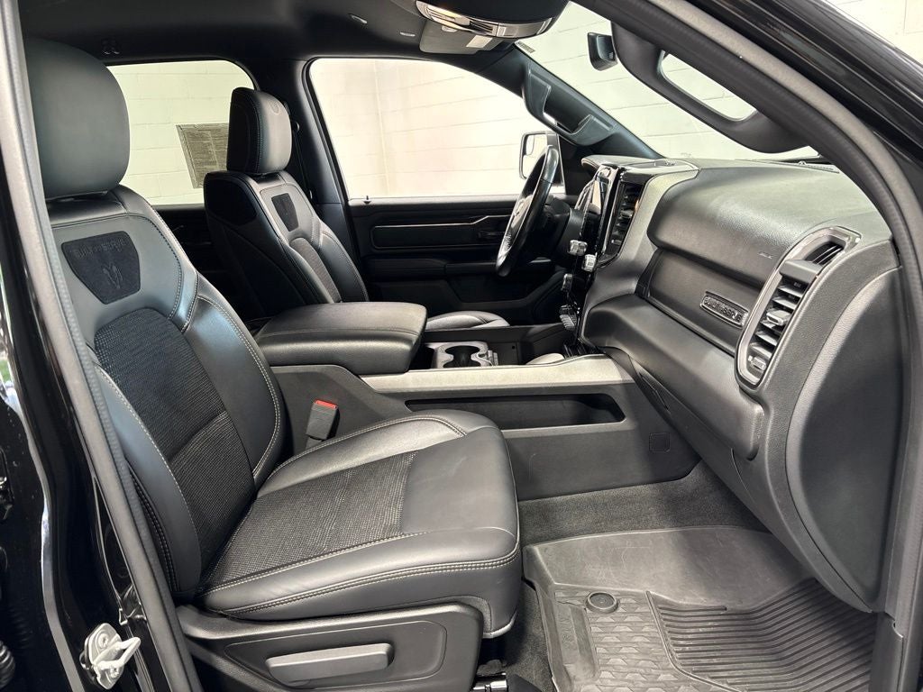 2020 RAM 1500 Big Horn Crew Cab 4x4 5'7' Box
