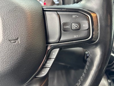 2020 RAM 1500 Big Horn Crew Cab 4x4 5'7' Box
