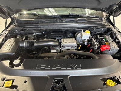 2020 RAM 1500 Big Horn Crew Cab 4x4 5'7' Box