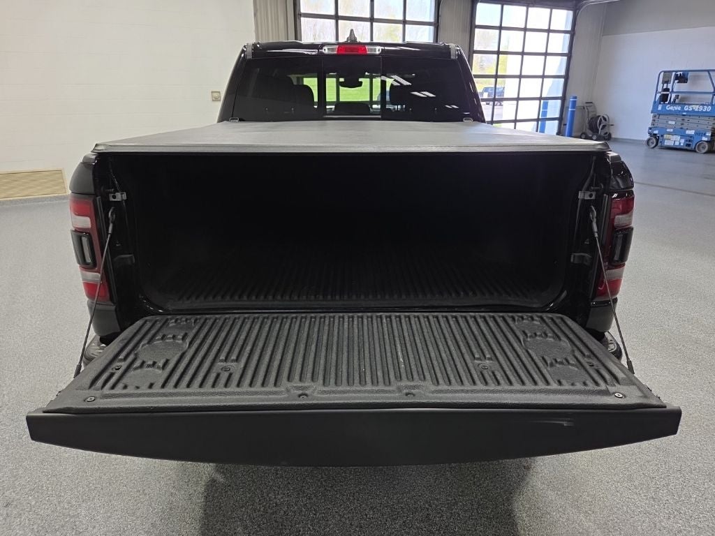 2023 RAM 1500 Big Horn Crew Cab 4x4 5'7' Box