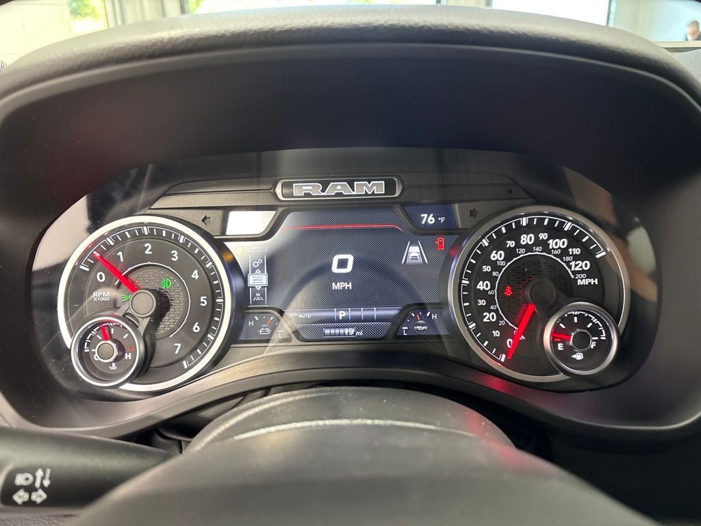 2027 RAM 1500 RAM 1500 BIG HORN CREW CAB 4X4 5'7' BOX