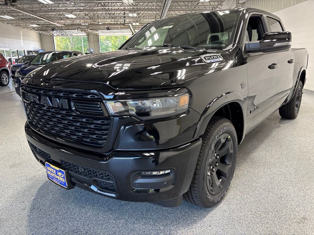 2027 RAM 1500 RAM 1500 BIG HORN CREW CAB 4X4 5'7' BOX