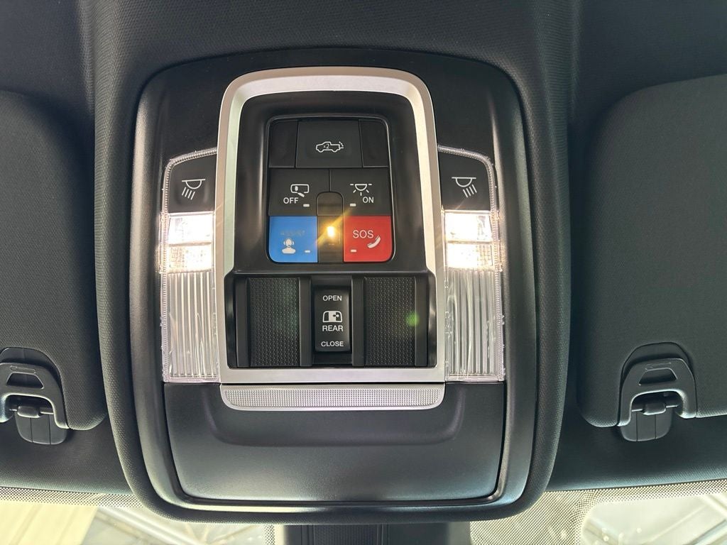 2027 RAM 1500 RAM 1500 BIG HORN CREW CAB 4X4 5'7' BOX