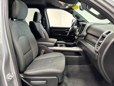 2020 RAM 1500 Big Horn Crew Cab 4x4 5'7' Box