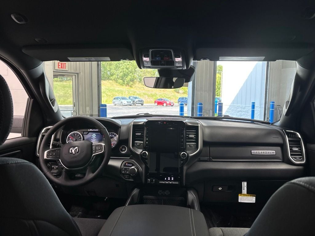 2027 RAM 1500 RAM 1500 BIG HORN CREW CAB 4X4 5'7' BOX