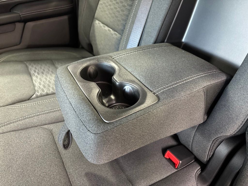 2027 RAM 1500 RAM 1500 BIG HORN CREW CAB 4X4 5'7' BOX