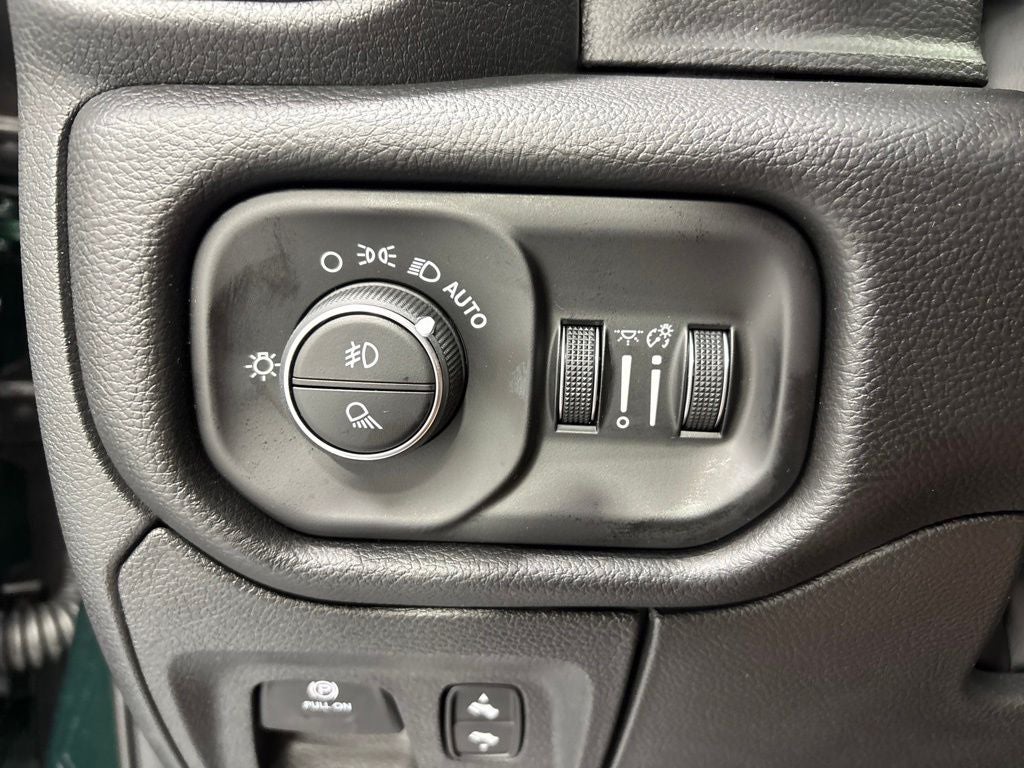 2026 RAM 1500 RAM 1500 BIG HORN CREW CAB 4X4 5'7' BOX