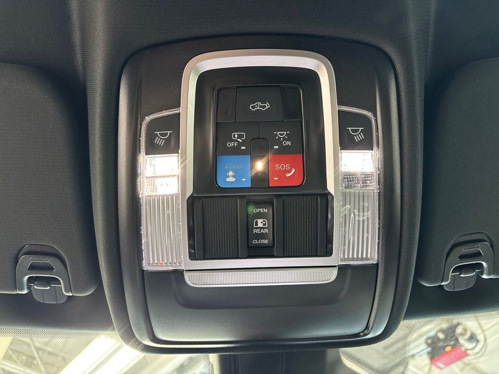 2027 RAM 1500 RAM 1500 BIG HORN CREW CAB 4X4 5'7' BOX