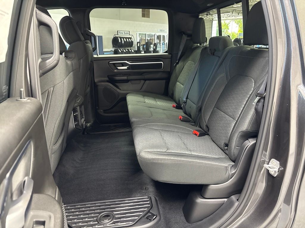 2027 RAM 1500 RAM 1500 BIG HORN CREW CAB 4X4 5'7' BOX
