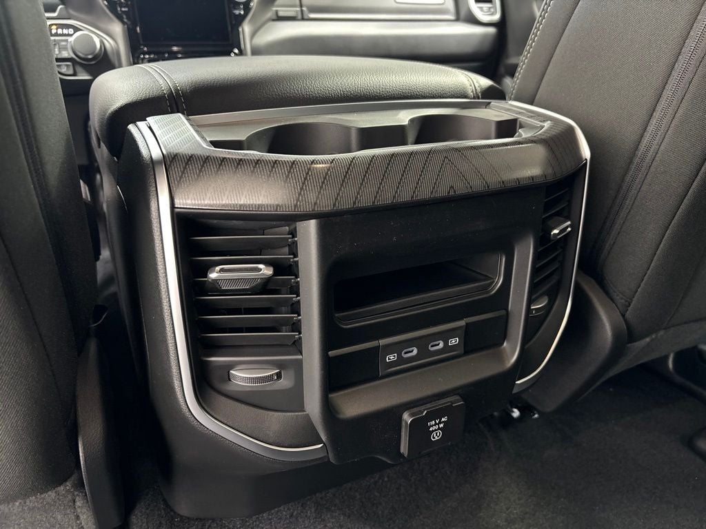 2027 RAM 1500 RAM 1500 BIG HORN CREW CAB 4X4 5'7' BOX