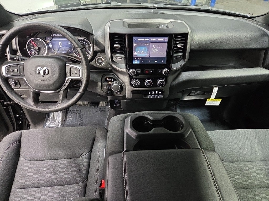 2026 RAM 1500 RAM 1500 WARLOCK CREW CAB 4X4 5'7' BOX