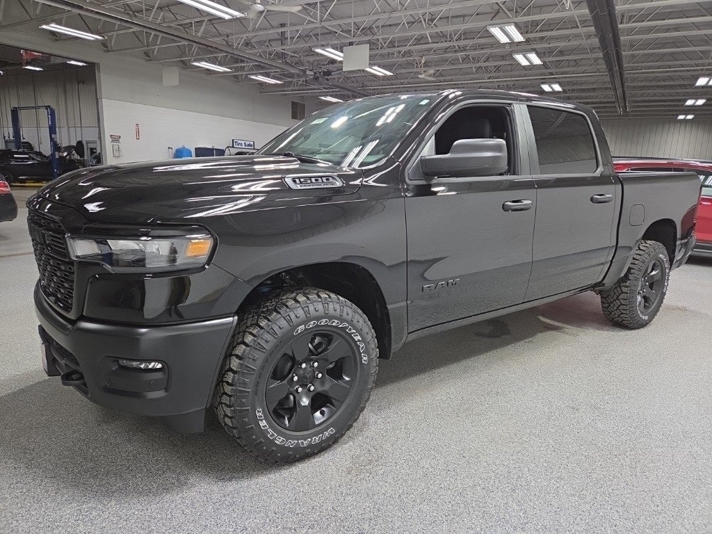 2026 RAM 1500 RAM 1500 WARLOCK CREW CAB 4X4 5'7' BOX