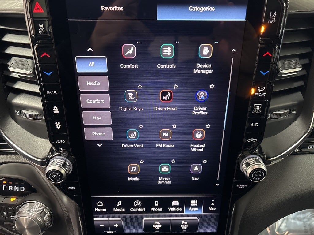 2026 RAM 1500 RAM 1500 LARAMIE CREW CAB 4X4 5'7' BOX