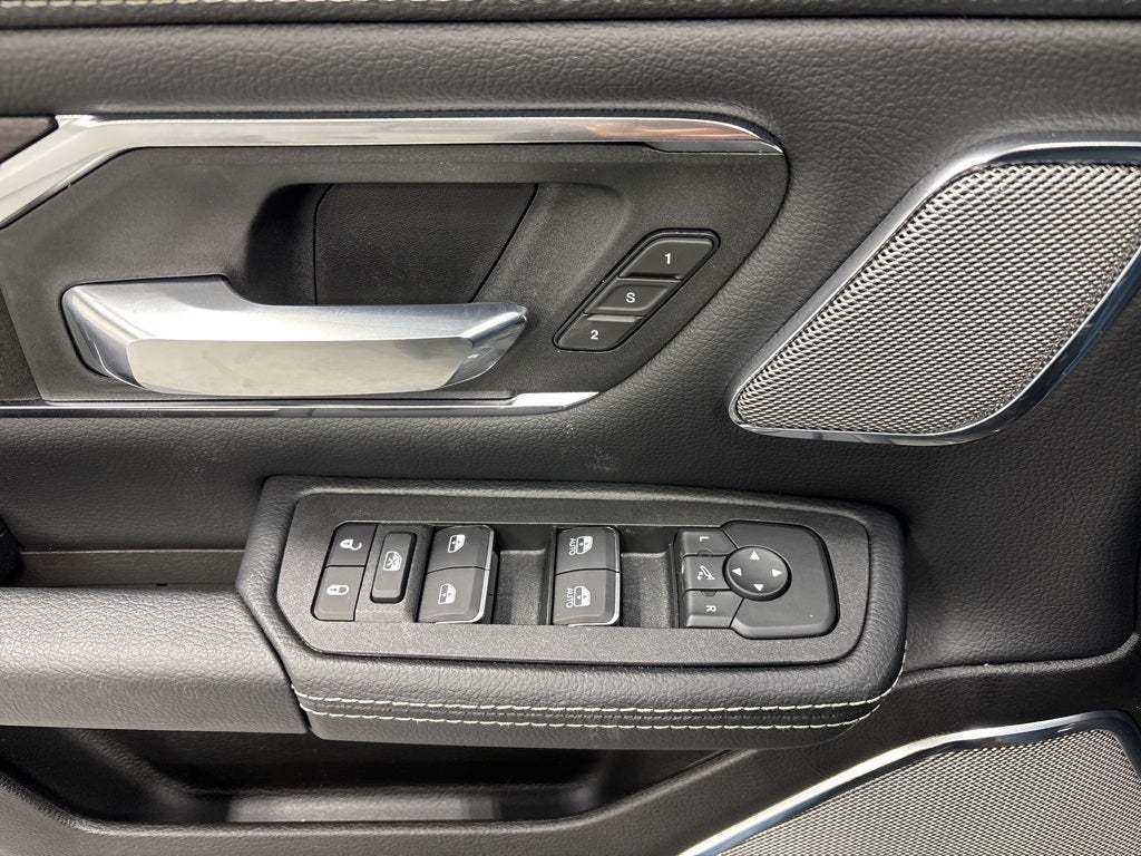 2026 RAM 1500 RAM 1500 LARAMIE CREW CAB 4X4 5'7' BOX