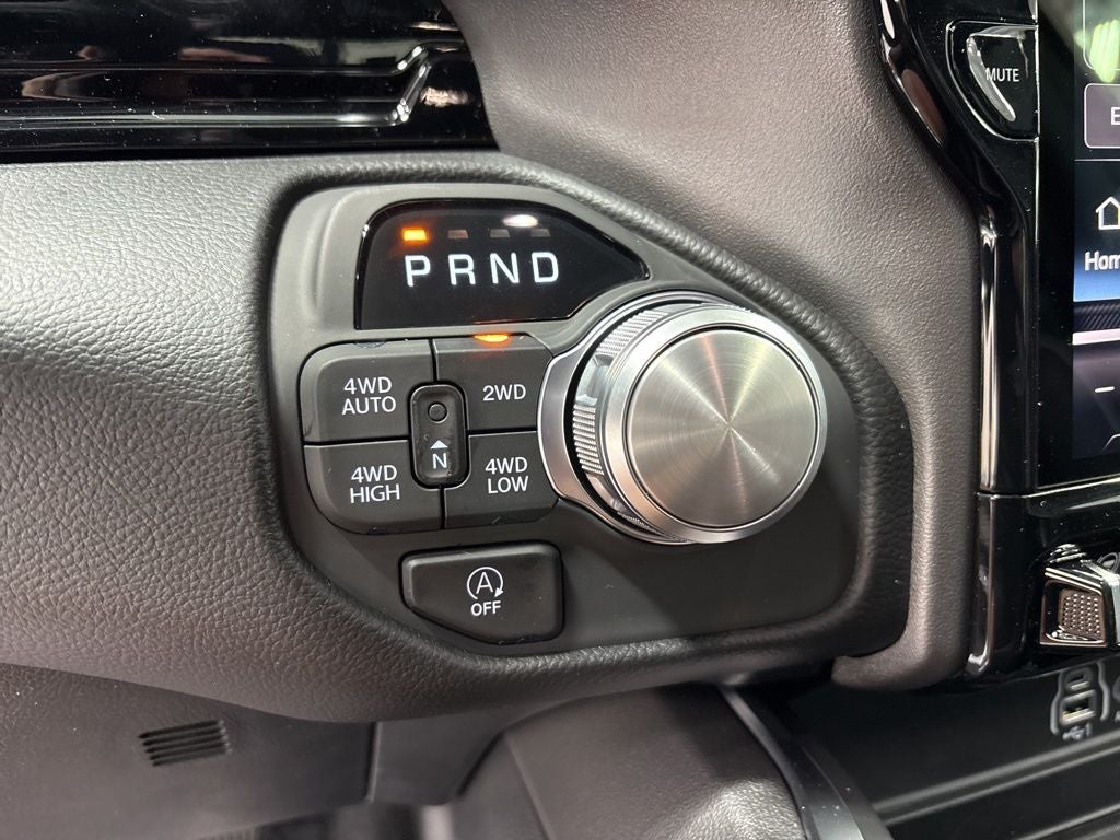 2026 RAM 1500 RAM 1500 LARAMIE CREW CAB 4X4 5'7' BOX