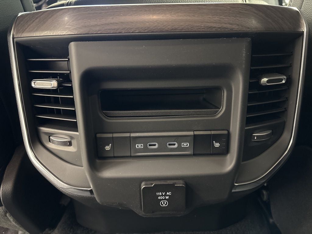 2026 RAM 1500 RAM 1500 LARAMIE CREW CAB 4X4 5'7' BOX