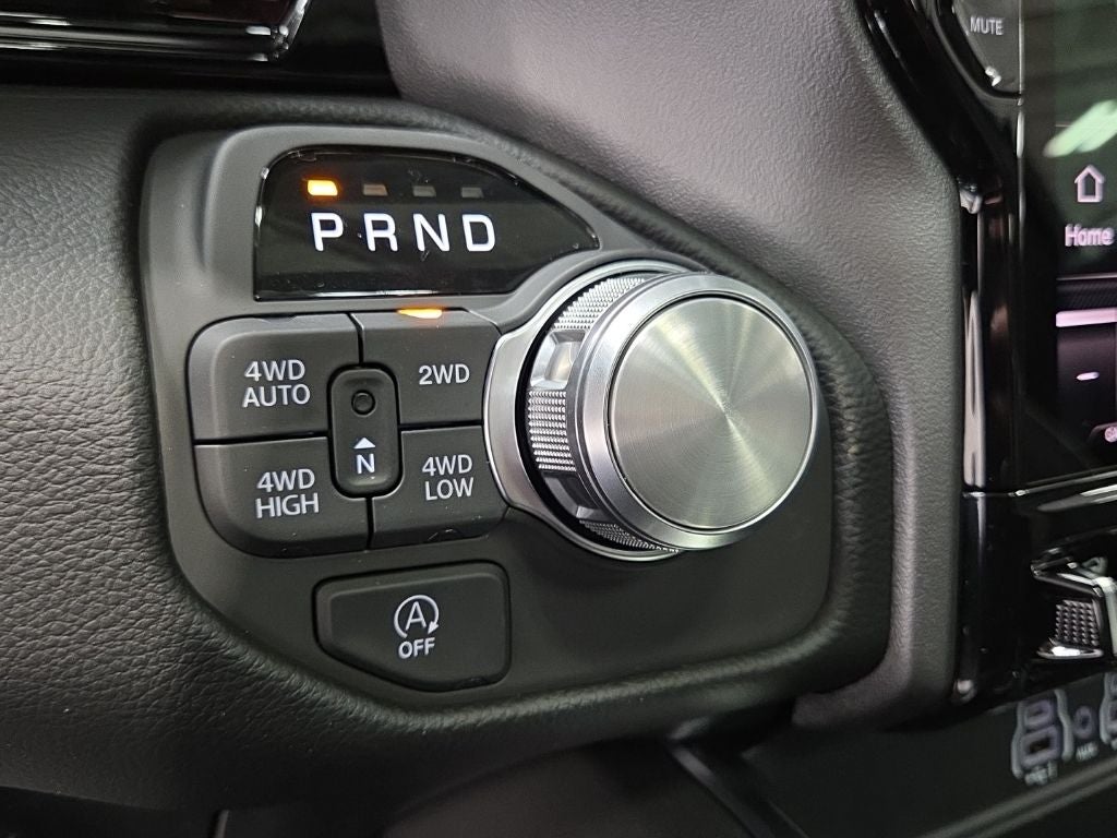 2026 RAM 1500 RAM 1500 LARAMIE CREW CAB 4X4 5'7' BOX