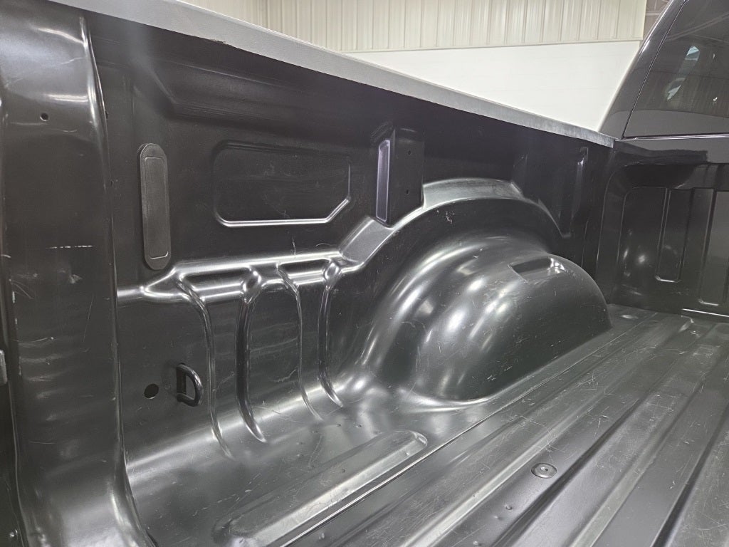 2021 RAM 1500 Laramie Crew Cab 4x4 5'7' Box