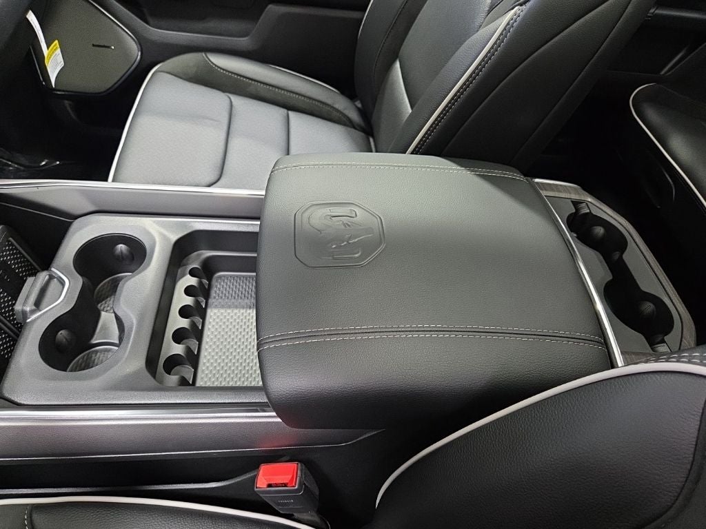 2026 RAM 1500 RAM 1500 LARAMIE CREW CAB 4X4 5'7' BOX