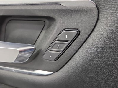 2023 RAM 1500 Laramie Crew Cab 4x4 5'7' Box