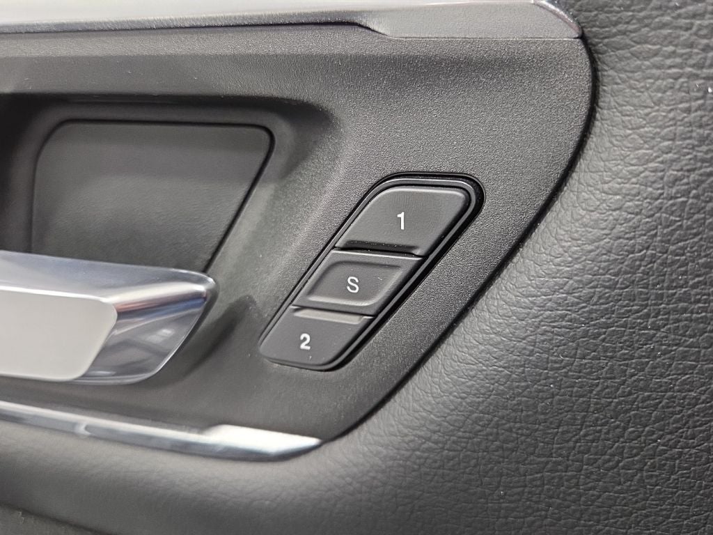 2023 RAM 1500 Laramie Crew Cab 4x4 5'7' Box