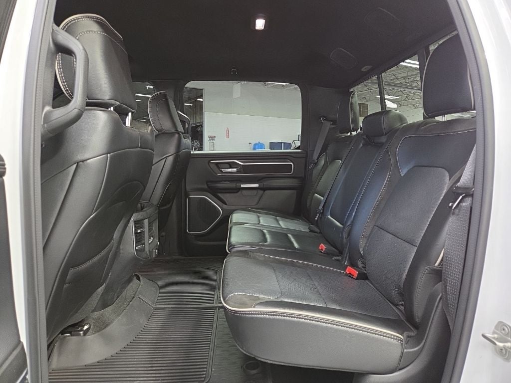 2023 RAM 1500 Laramie Crew Cab 4x4 5'7' Box