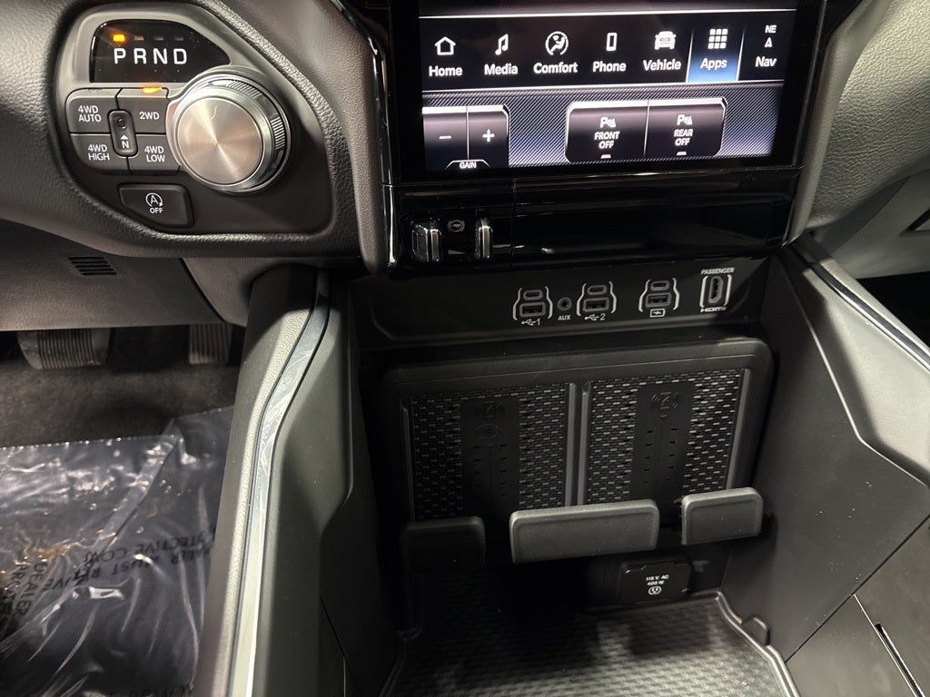 2026 RAM 1500 RAM 1500 LARAMIE CREW CAB 4X4 5'7' BOX