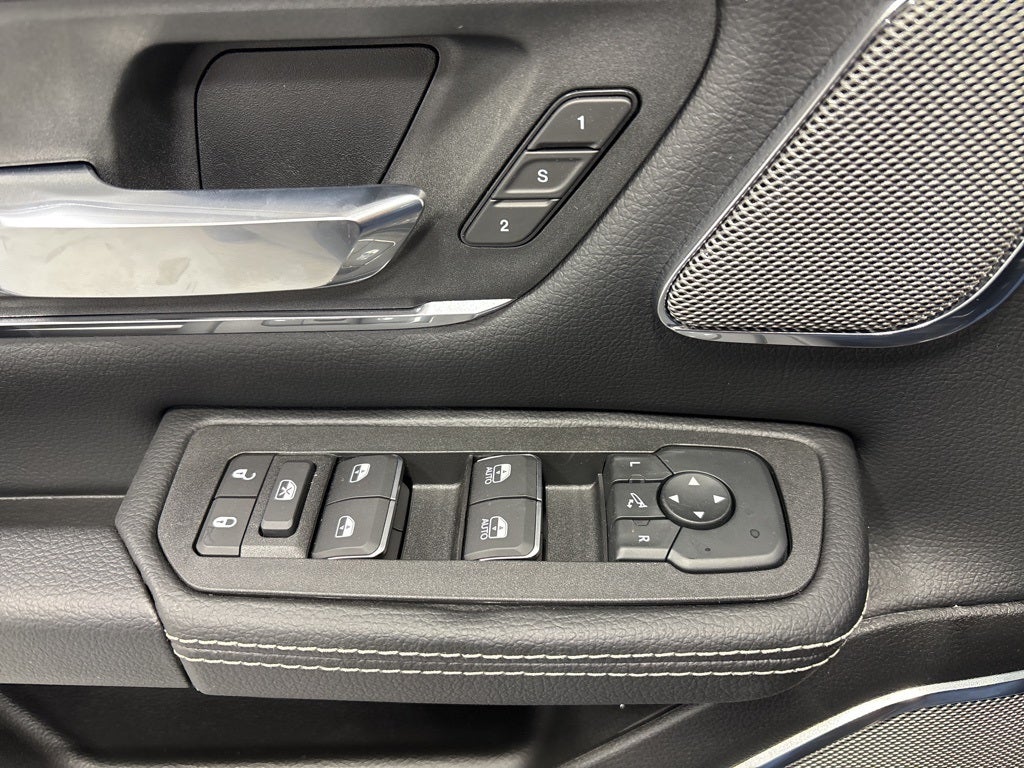 2026 RAM 1500 RAM 1500 LARAMIE CREW CAB 4X4 5'7' BOX